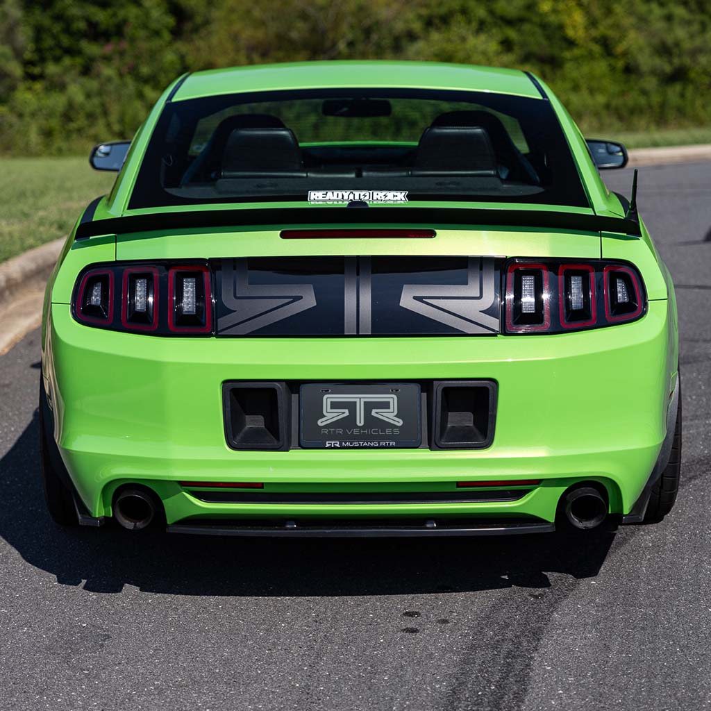 RTR License Plate Surround w/ Ducts (13-14 Mustang - All)