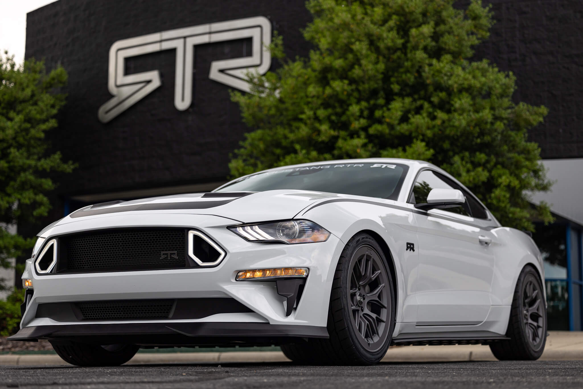 RTR Upper and Lower Grille w/ LED Accent Vent Lights (18-21 Mustang - GT & EcoBoost) - RTR Vehicles