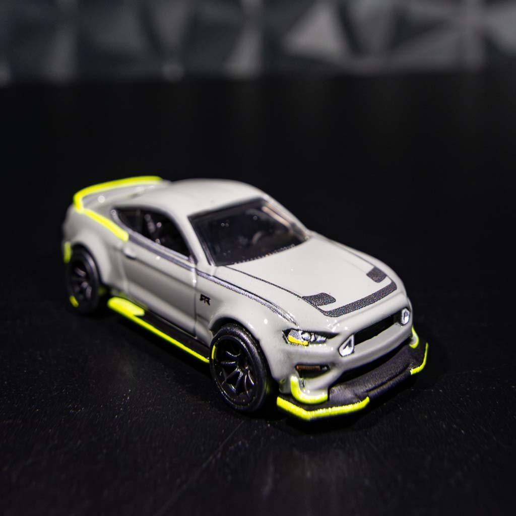 Apparel & Gear - RTR Vehicles