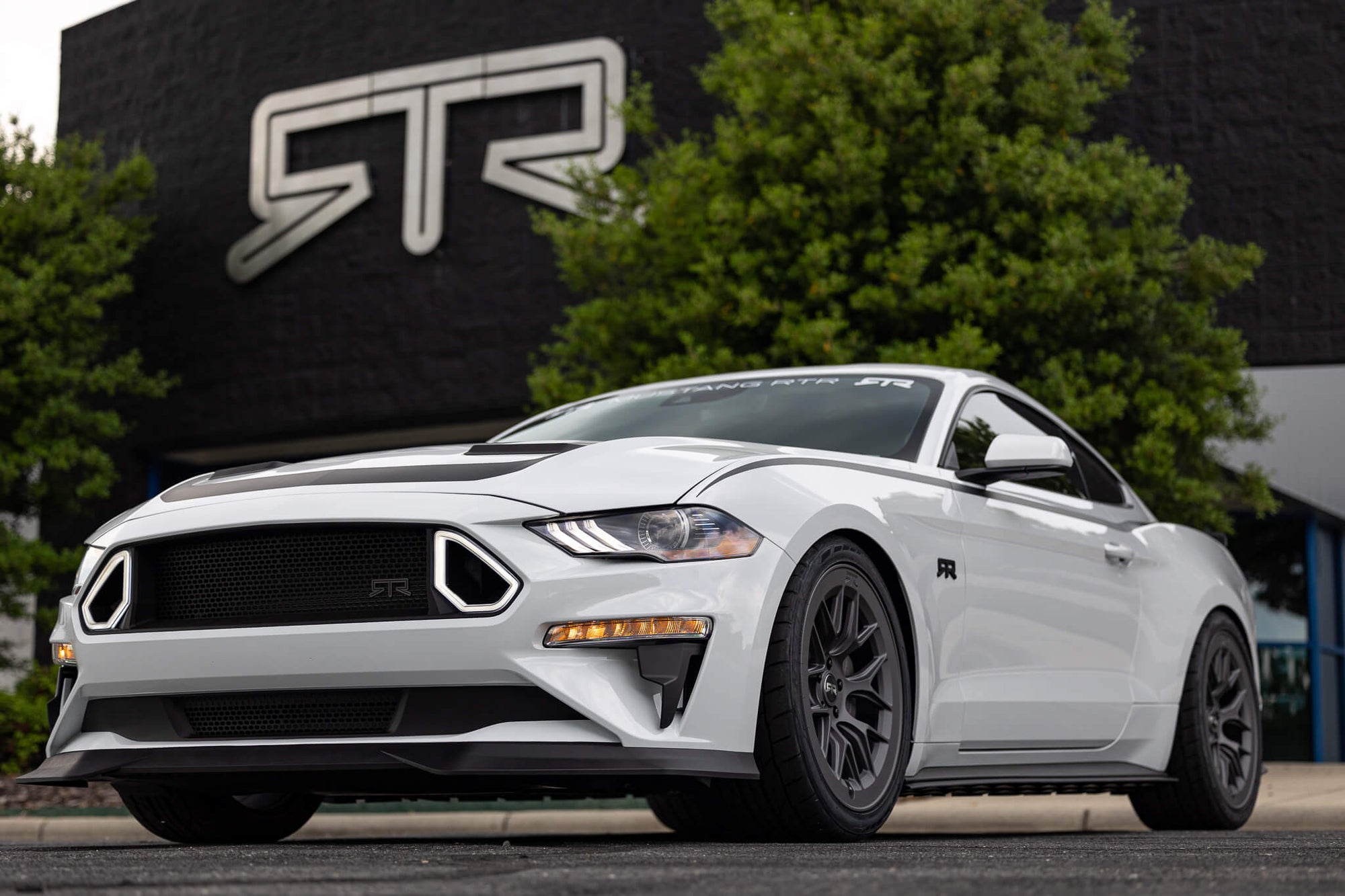 RTR Upper Grille with LED Lights (18-21 Mustang - GT & EcoBoost) - RTR Vehicles